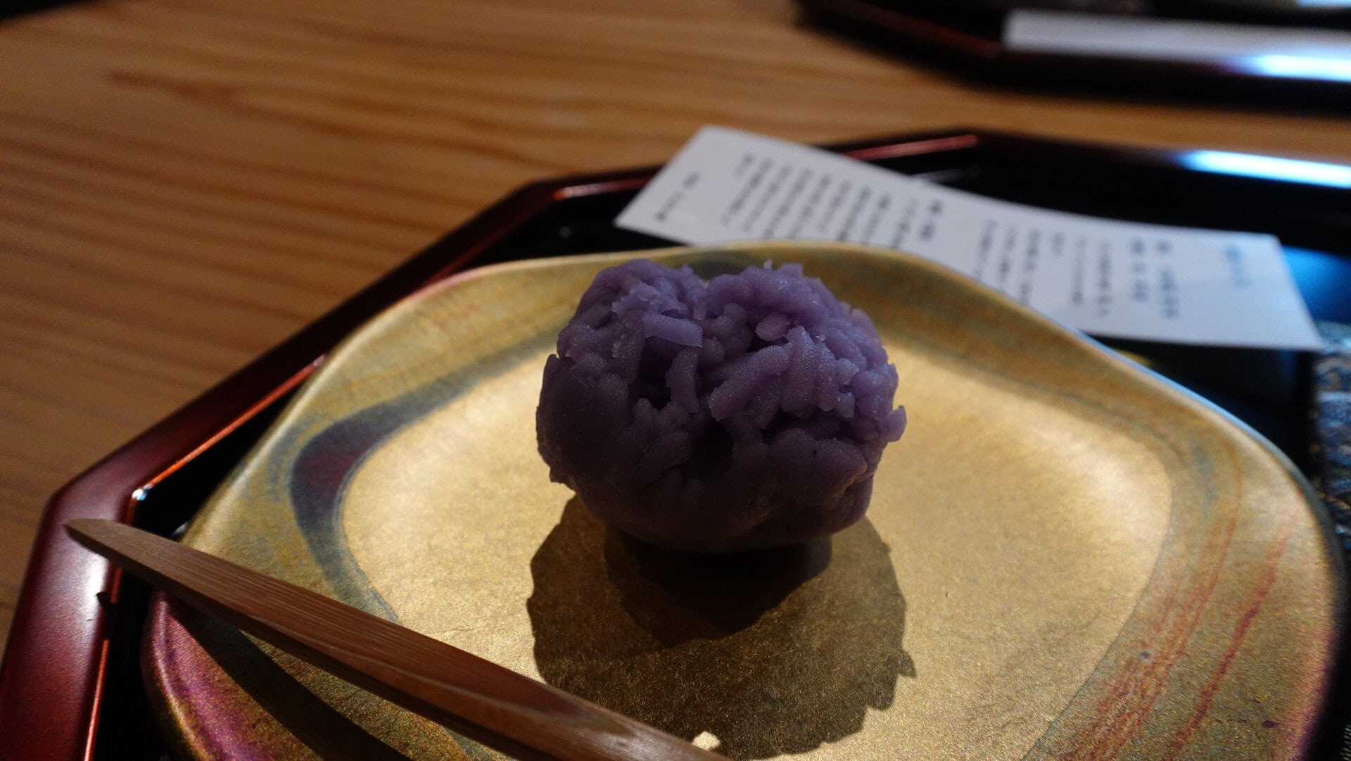 体験後には和菓子とお抹茶で一呼吸。