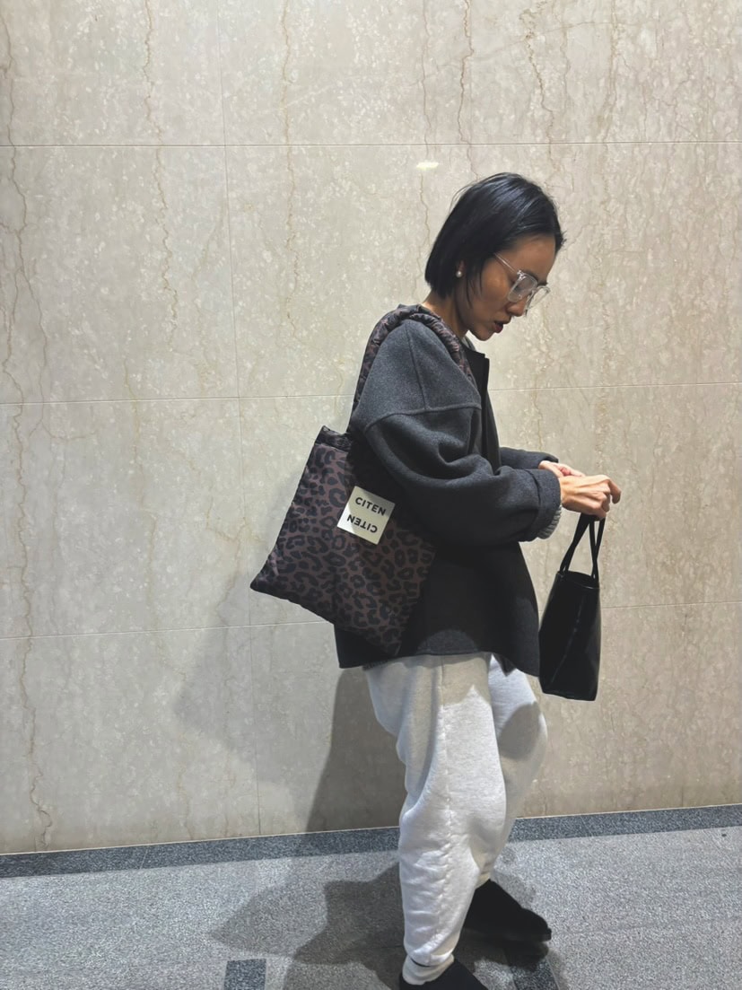 肩掛けできるストラップの長さが便利！