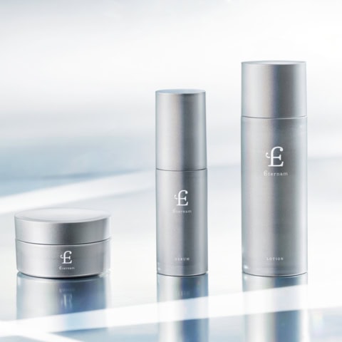 美のプロも信頼する話題のヒト幹細胞コスメ再生医療発想の「エテルナム」 スキンケアがさらに進化！