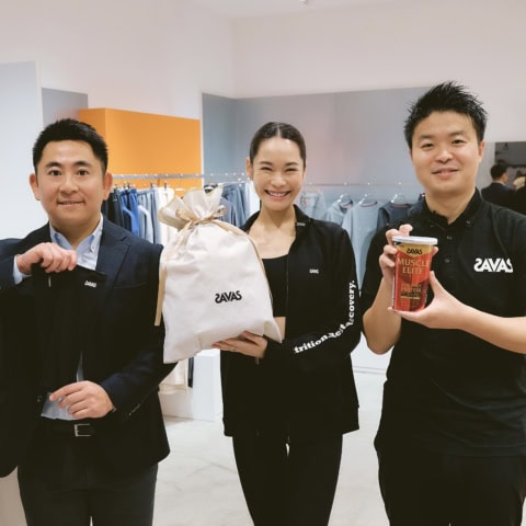 リカバリーウェアのVENEXとプロテインのSAVASがコラボ！休息×栄養の限定キットが登場