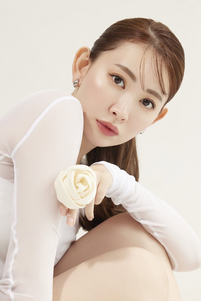 小嶋陽菜プロデュース「ロジア」からデリケートゾーン用の美容液誕生!【実際に使ってみた】