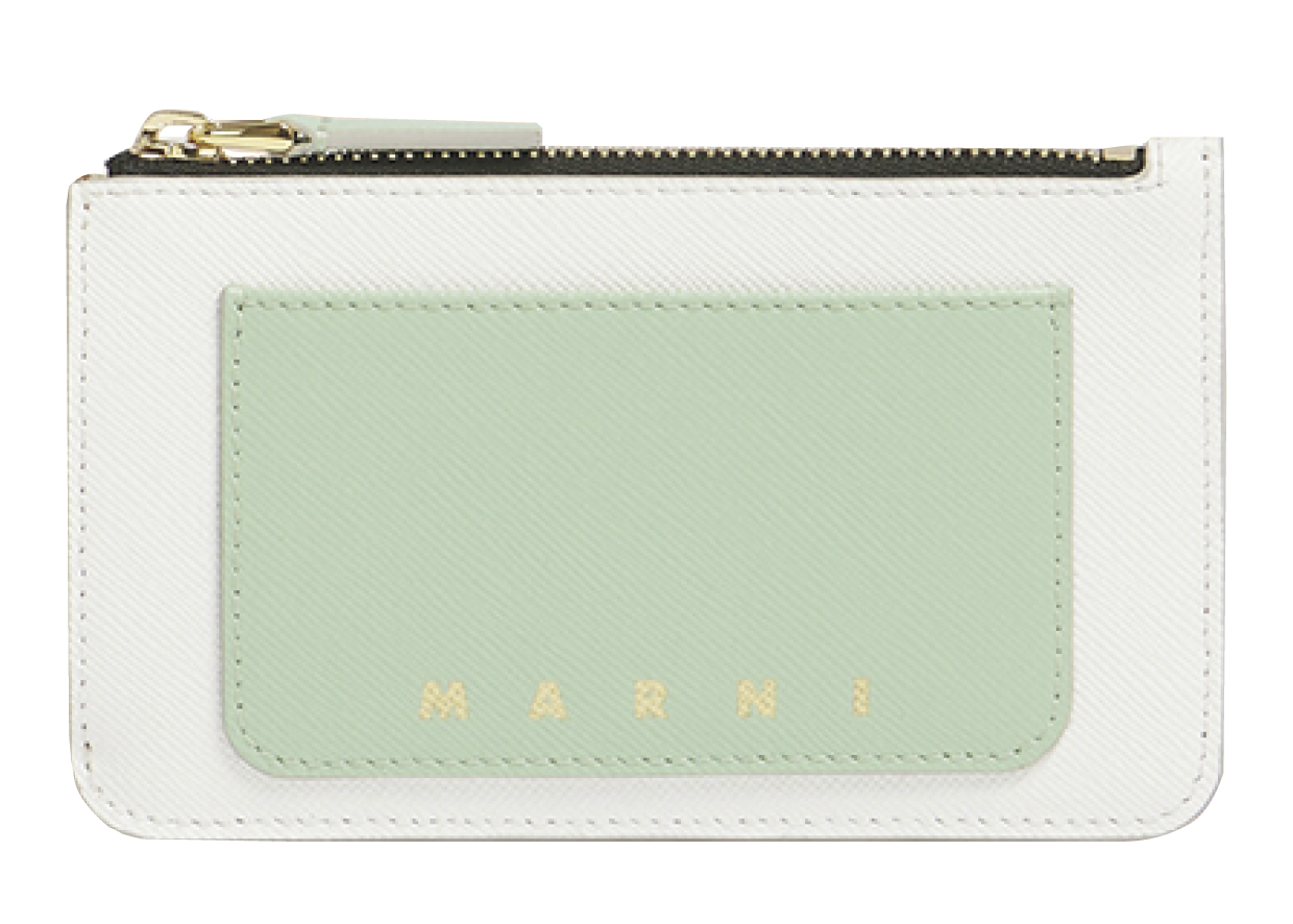 カードケース［H8×W13×D1cm／札入れ0、小銭入れ1、カードスリット4、ポケット1］¥59,400（マルニ／マルニ ジャパン クライアントサービス）