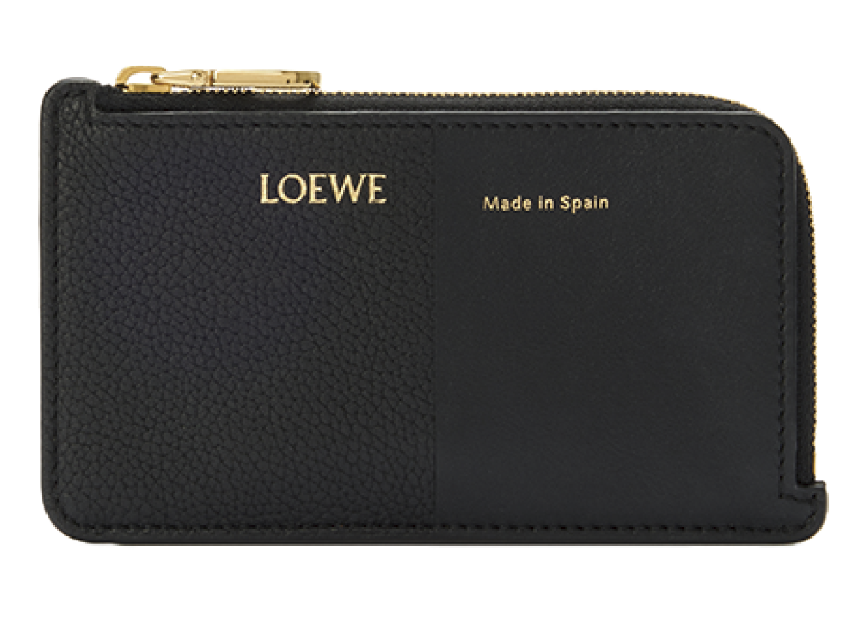 〈デュエット コインカードホルダー〉［H7.5×W13×D1cm／札入れ0、小銭入れ1、カードスリット4、ポケット0］ ¥59,400（ロエベ／ロエベ ジャパン クライアントサービス）