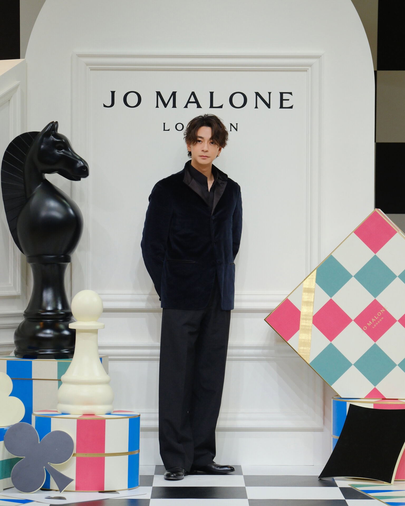 俳優の三浦翔平さんは「このイベントは子供を連れきたら一緒に遊んで楽しめそうです。サンダルウッド & スパイスド アプリコット コロンはリラックスできる香りなので家でも楽しみたいと思います」