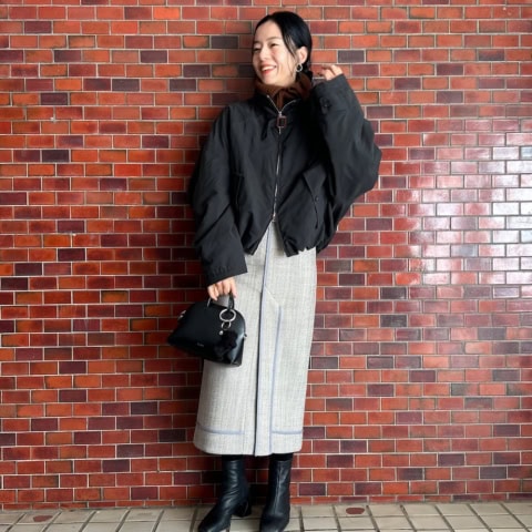 【40代スナップ】差し色に♡ あったか「カシミアネックウォーマー」が優秀すぎ！｜佐藤果林さん