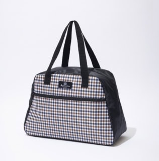 大容量で旅行もお仕事も！GLOW 3月号付録は英国老舗【アクアスキュータム】洗練ボストンバッグ