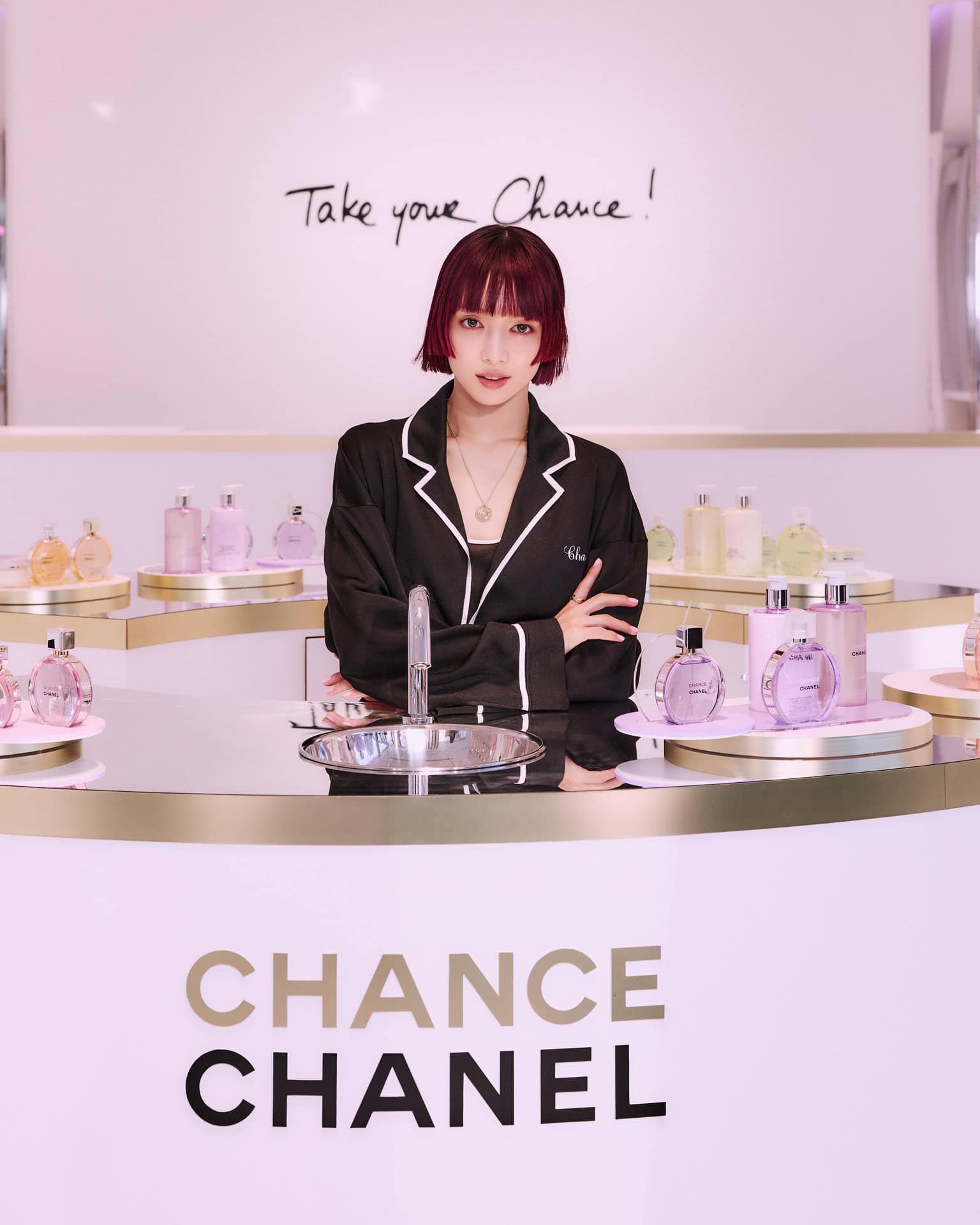 今回のイベントはシャネルらしい遊び心を感じられ、チャンスのコンセプトにそった様々な演出があり、とても楽しかったです。ますますチャンスが好きになりました」 – JURIN (XG)