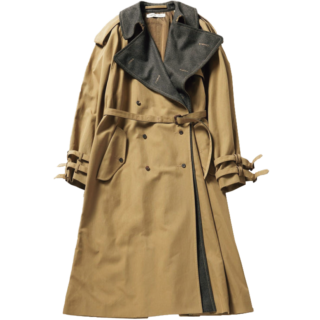 コート¥467,500（カルヴェン／ビオトープ）