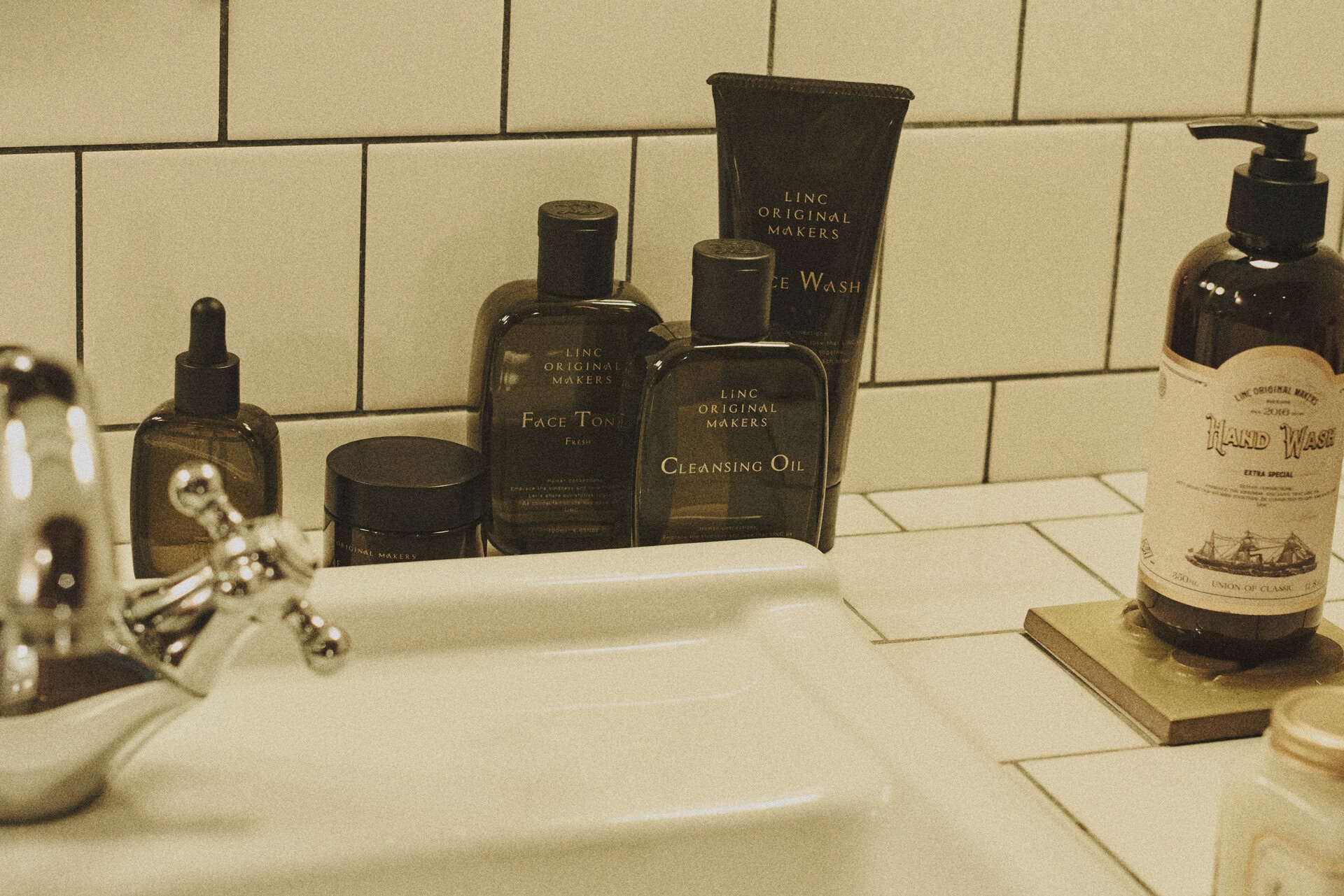 肌に合わせてカスタママイズ。LINC ORIGINAL MAKERSのなりたい自分に近づくスキンケア