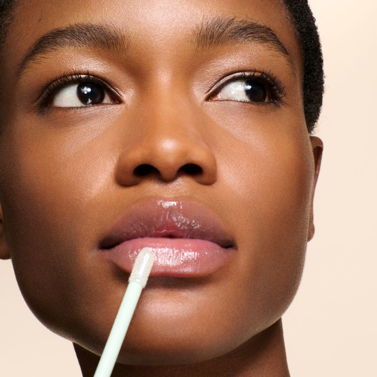 プラダ リフレクション リキッド バーム グロス