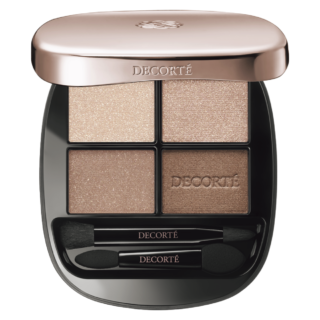 まぶたの動きや汗・皮脂に強く、異なる質感のスキントーン4色が骨格を引き立てて、立体感のある目元に。¥7,700(コスメデコルテ)