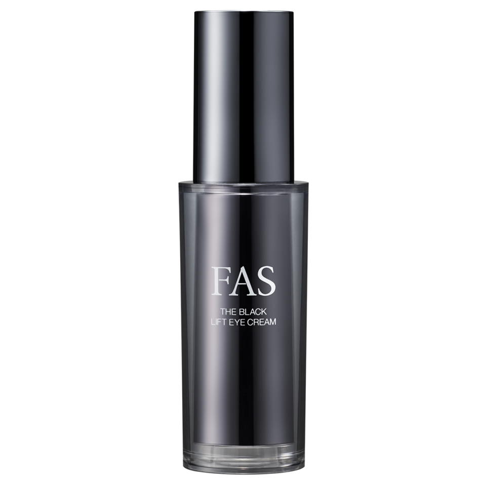 酵母由来の独自成分が、大人の緩んだまぶたを引き締め、潤い・ハリ・明るさ・まつ毛ケアまでを網羅する、全方位型のアイクリーム。15g ¥16,500（シロク）