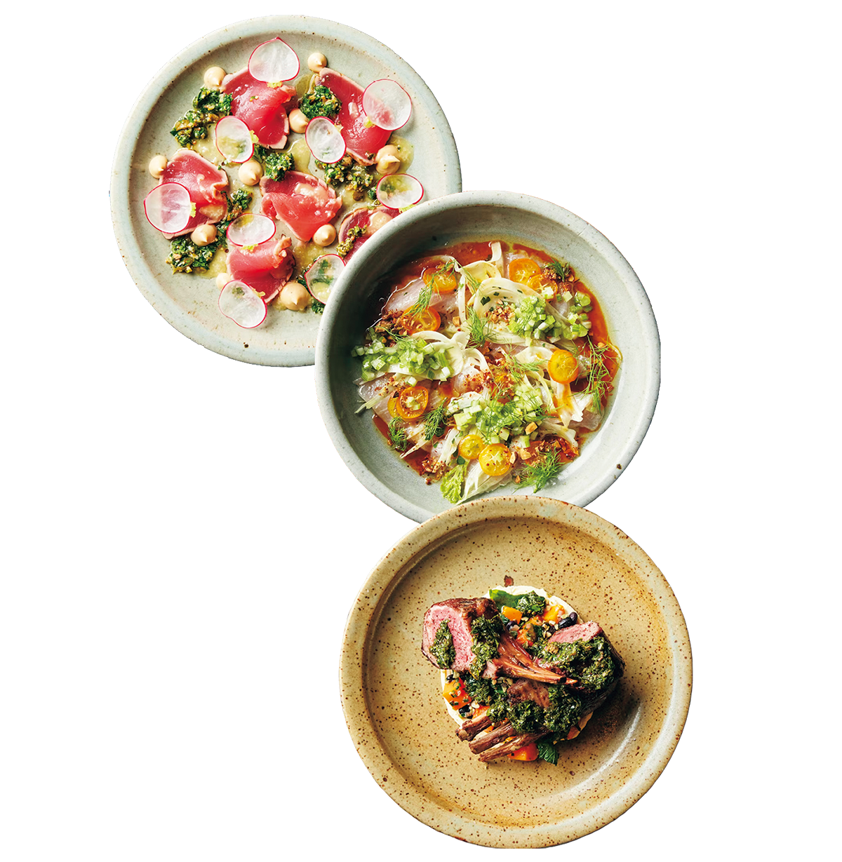 シェアして楽しむ鹿肉のステーキHawkes Bay suffolk bone in lamb, to share＄105のほか、シーフード料理も豊富。盛り付けも美しい！