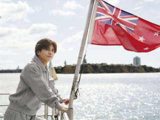 夜に出発して翌朝到着！オークランドグルメを満喫【岩田剛典と旅する初めてのニュージーランド】