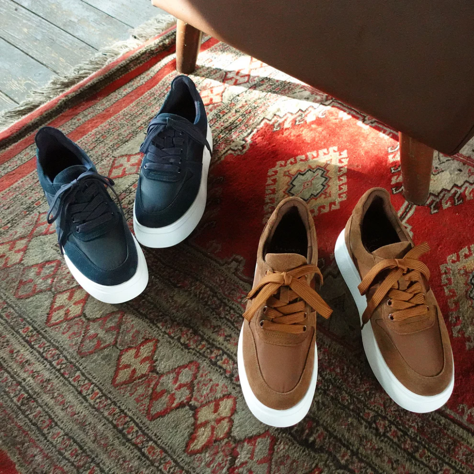 ママにうれしい疲れないキレイめ靴♥ 40代が洒落る絶妙カラーの【ボリュームスニーカー】完成!