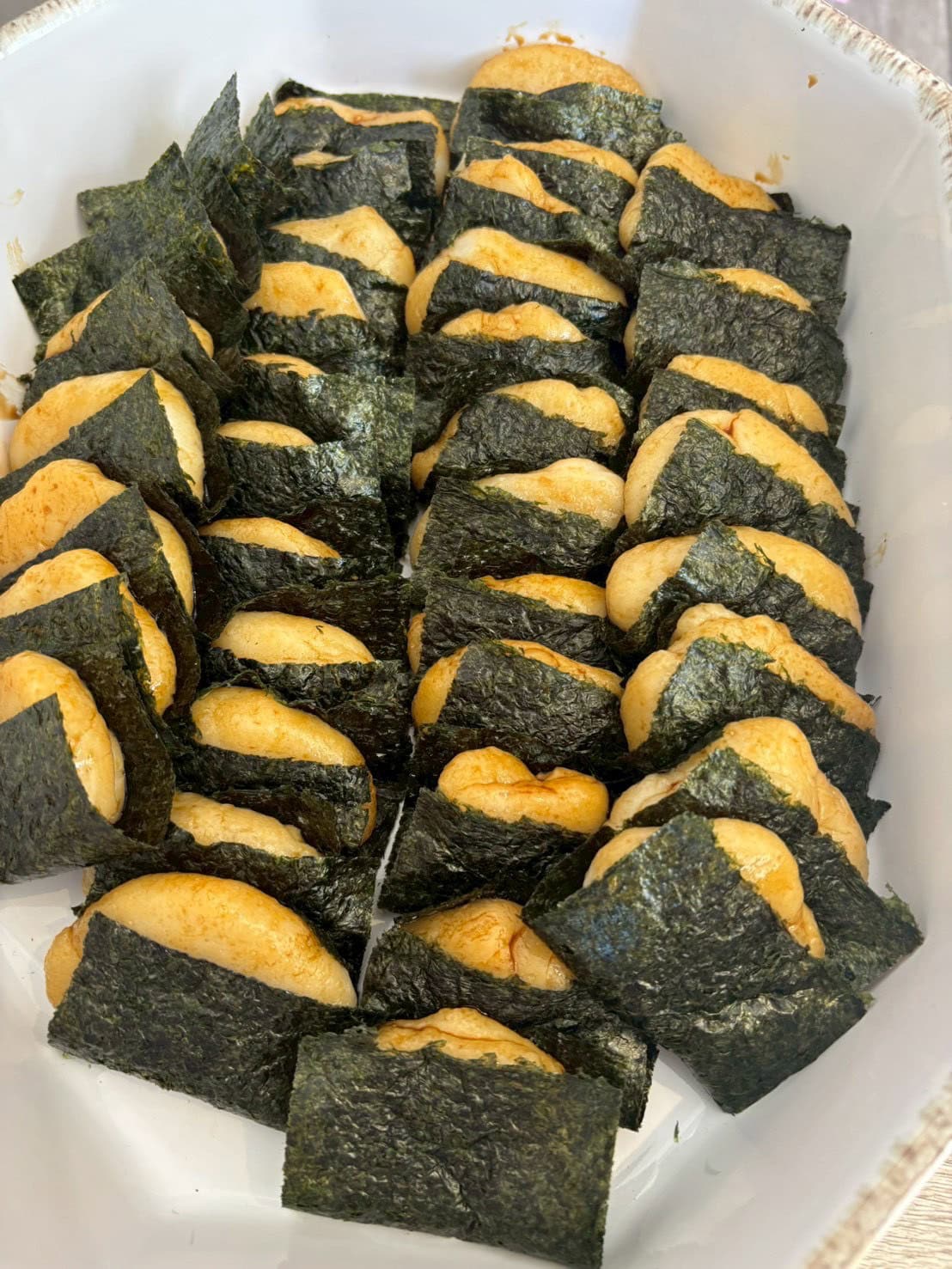 【レインボー】歴代餅祭りのなかでも、最高の仕上がりのいそべ餅。見よ、この圧巻の出来ばえを！