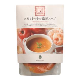 ほんのりと酸味のきいたトマトベースのスープにエビの旨みやコクが加わった一品。パスタなどの料理のソースとしてアレンジしても。￥538（紀ノ国屋）