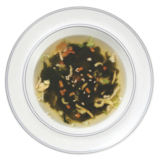 『天然わかめと7種の野菜スープ』