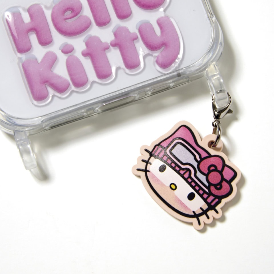 大バズリ中のミニサイズチャーム。お目立ちレオパード柄、ぽわっと上気したほっぺが可愛いハローキティの2個セット。
