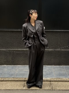 Harumi Showroom PR ディレクター 春海茜さん