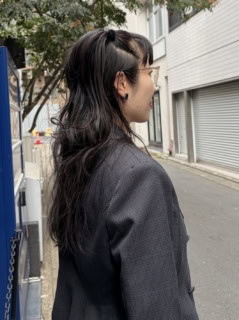 Harumi Showroom PR ディレクター 春海茜さん