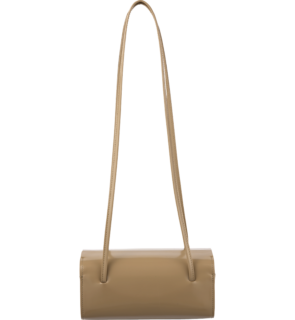 ベージュバッグ￥126,500（フェイン／イエナ 0000）