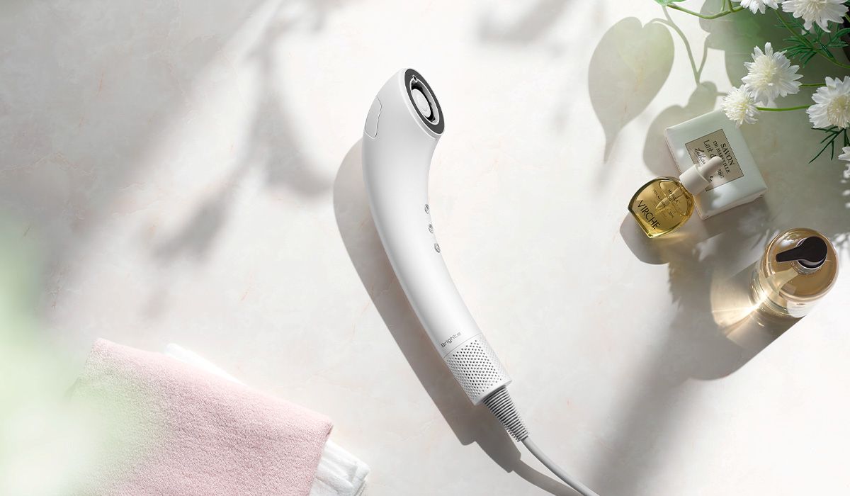 Aiロボティクスの「ブライト」シャワードライヤー