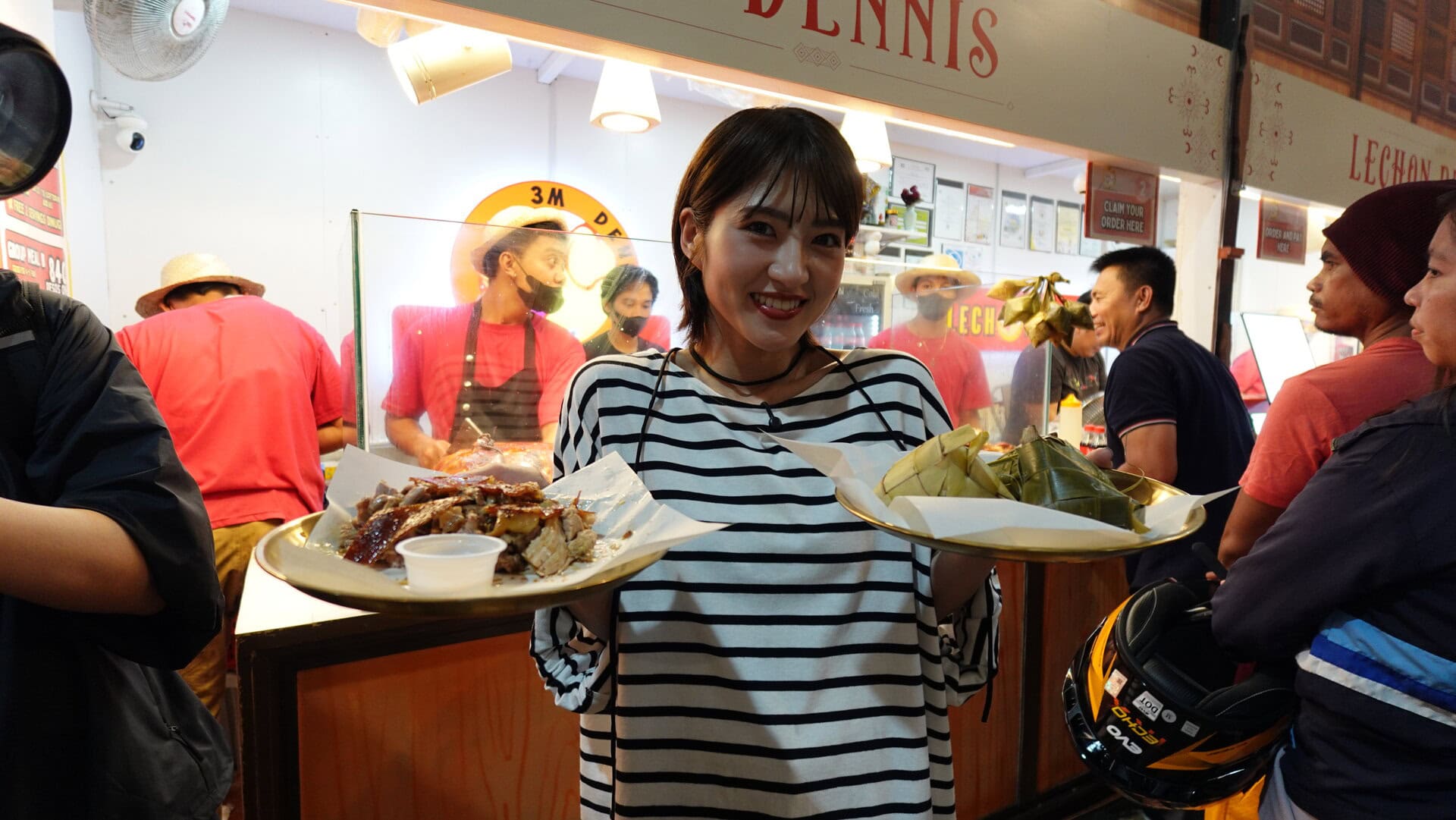 「まずは名物にトライしなきゃですよね。みんなの分、買ってきました！」と、佑美さん。