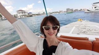 いざ出発！「行ってきまーす♡」と余裕の笑顔。