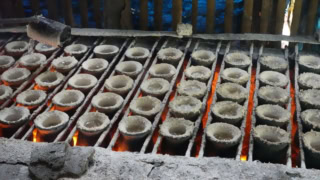 幸運すぎるタイミングに、現地のコーディネーターさんも「絶対に見ていきましょう！」のひと言。こんな貴重な体験をアポなしでできるなんて、さすが佑美さん、持ってる！