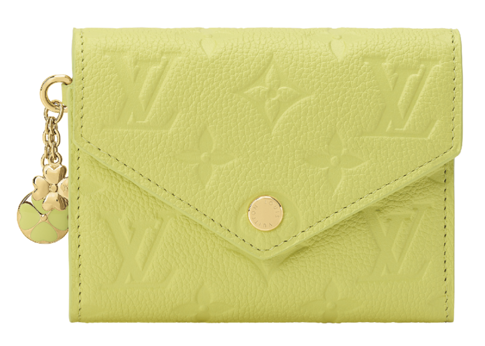 ウォレット〈ポルトフォイユ・ヴィクトリーヌ〉［H9.5×W12×D2.5㎝］¥117,700（ルイ・ヴィトン／ルイ・ヴィトン クライアントサービス）