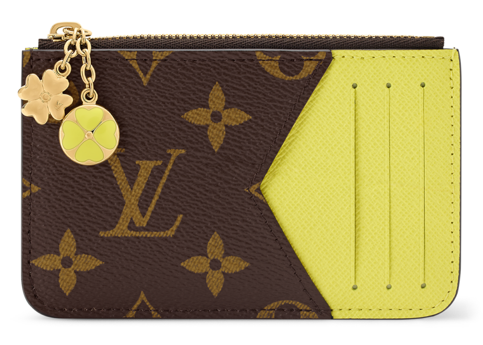 カードケース〈カードケース ポルト カルト・ロミー〉［Ｈ8×W12×D0.8㎝］¥77,000（ルイ・ヴィトン／ルイ・ヴィトン クライアントサービス）