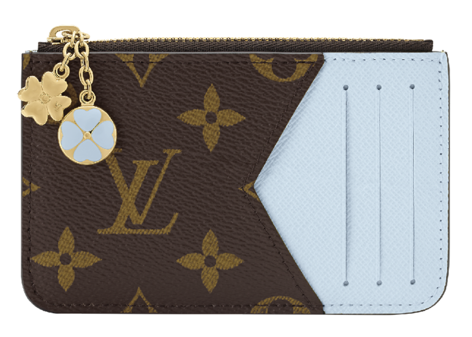 カードケース〈カードケース ポルト カルト・ロミー〉［Ｈ8×W12×D0.8㎝］¥77,000（ルイ・ヴィトン／ルイ・ヴィトン クライアントサービス）