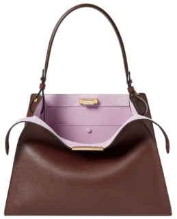 バッグ〈フェンディ ウェイ ミディアム〉［H27×W36×D13㎝］¥588,500（フェンディ／フェンディ ジャパン）