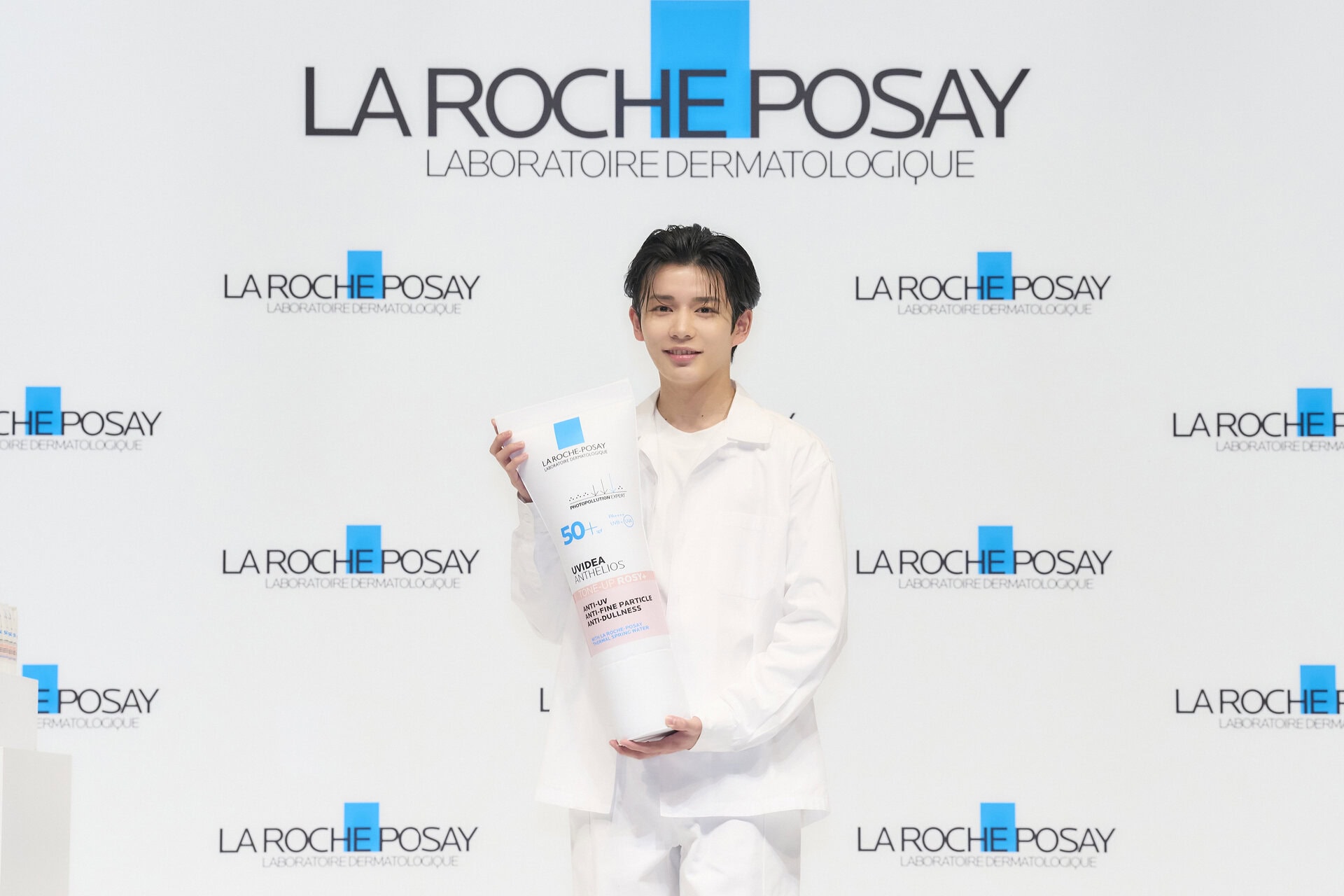 なにわ男子・長尾謙杜さんが「ラ ロッシュ ポゼ」アンバサダーに就任！