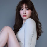 整えたら別人級に変わった！【小嶋陽菜×河北裕介】「心も体も見た目も整う」健康アイテム5選