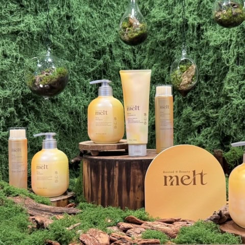 「ストレスと髪のうねりは密接な関係⁈」休息しながら髪ダメージをケア【花王メルト】ご自愛シャンプー