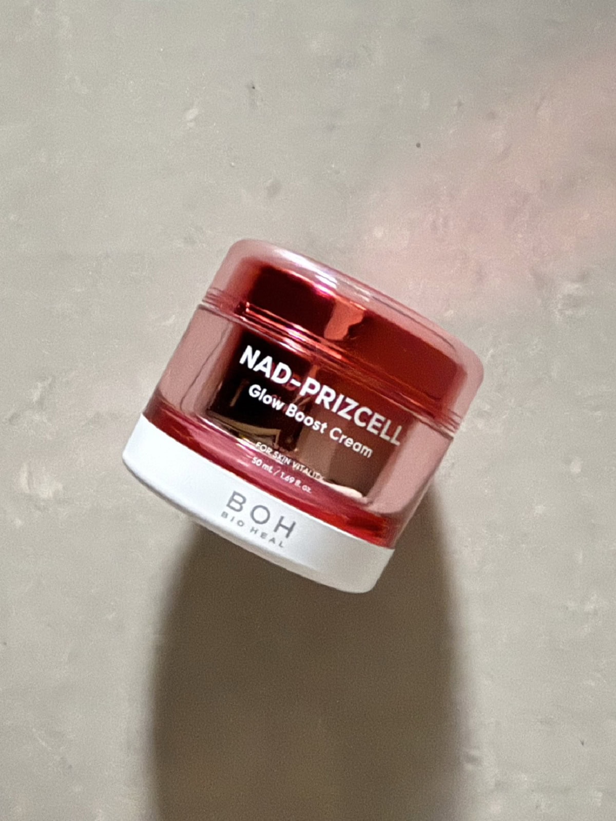 べたつかないのにツヤと潤いで満たされる！バイオヒールボ NADプリズセル グロウブーストクリーム 50ｍL ￥3,300 （CJ Olive Young Japan）※3月20日発売