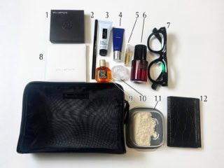 shu uemura 木村さんのポーチの中身