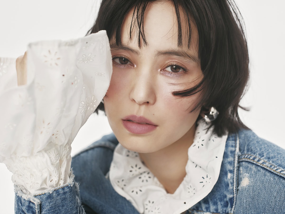 チークで大人の可愛げを底上げ！