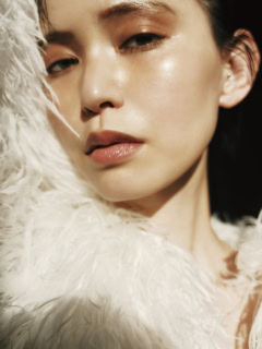 ファージャケット¥202,400（ハルノブムラタ／ザ・ウォール ショールーム）