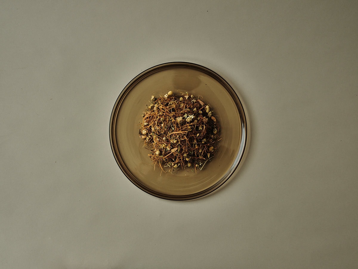 14.これを飲んで、花粉の症状が百々さんはかなり解消されたそう。「ムズムズぐずぐずブレンド」90g ¥5,250（ネロリハーブ）