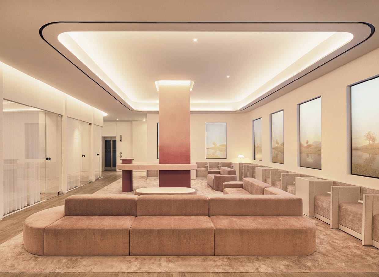 GUクリニック 舘さんが定期的に通う韓国の美容クリニック。院内も清潔感があり、どの先生も手際よく繊細な施術をしてくれるところがお気に入り。