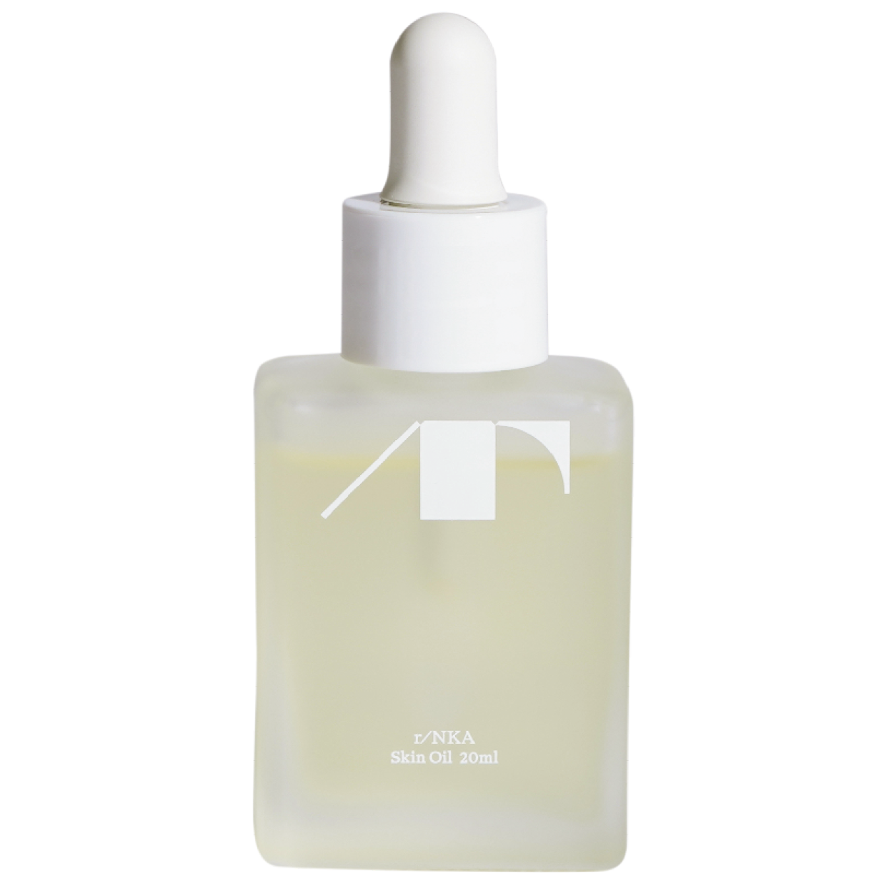 4.厳選したビタミンA・C・Eの3種を配合し、年齢と共にゆらぎやすい肌を滑らかに整える。バクチオールとビタミンA誘導体を組み合わせ、刺激に配慮しながらハリとツヤのある肌印象へ。Skin Oil 20mL ¥5,940（ラジェンドゥリ）