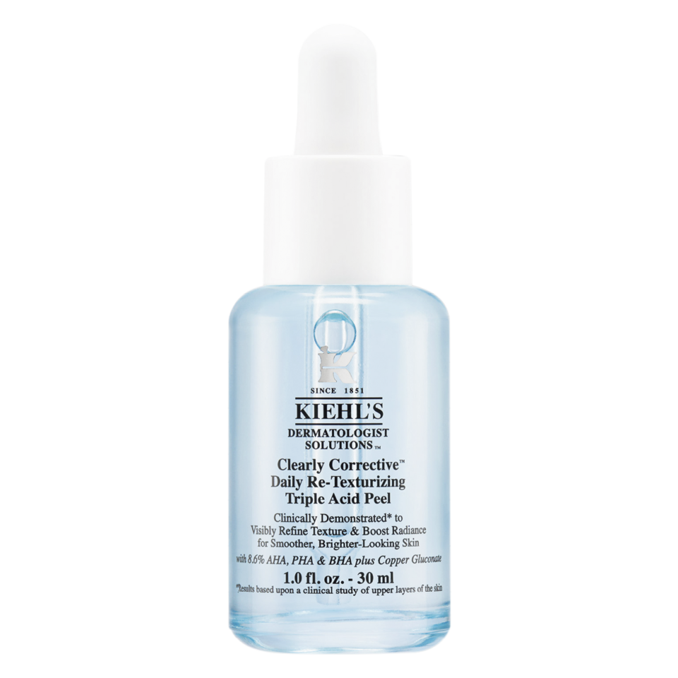 10.3種の酸で不要な角質を穏やかにケアして、毛穴の目立ちやくすみのないツルンと滑らかな肌に。同 DS プレセラム 30mL ¥6,600（共にKIEHL’S SINCE 1851）