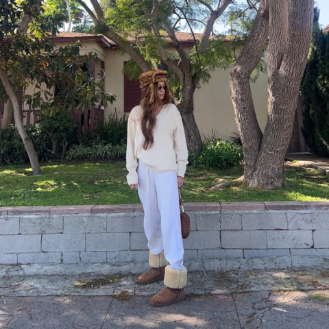 「美脚の秘密は日本の100均で買ったアレ」モデル岩堀せりの【靴&スニーカー】最新事情