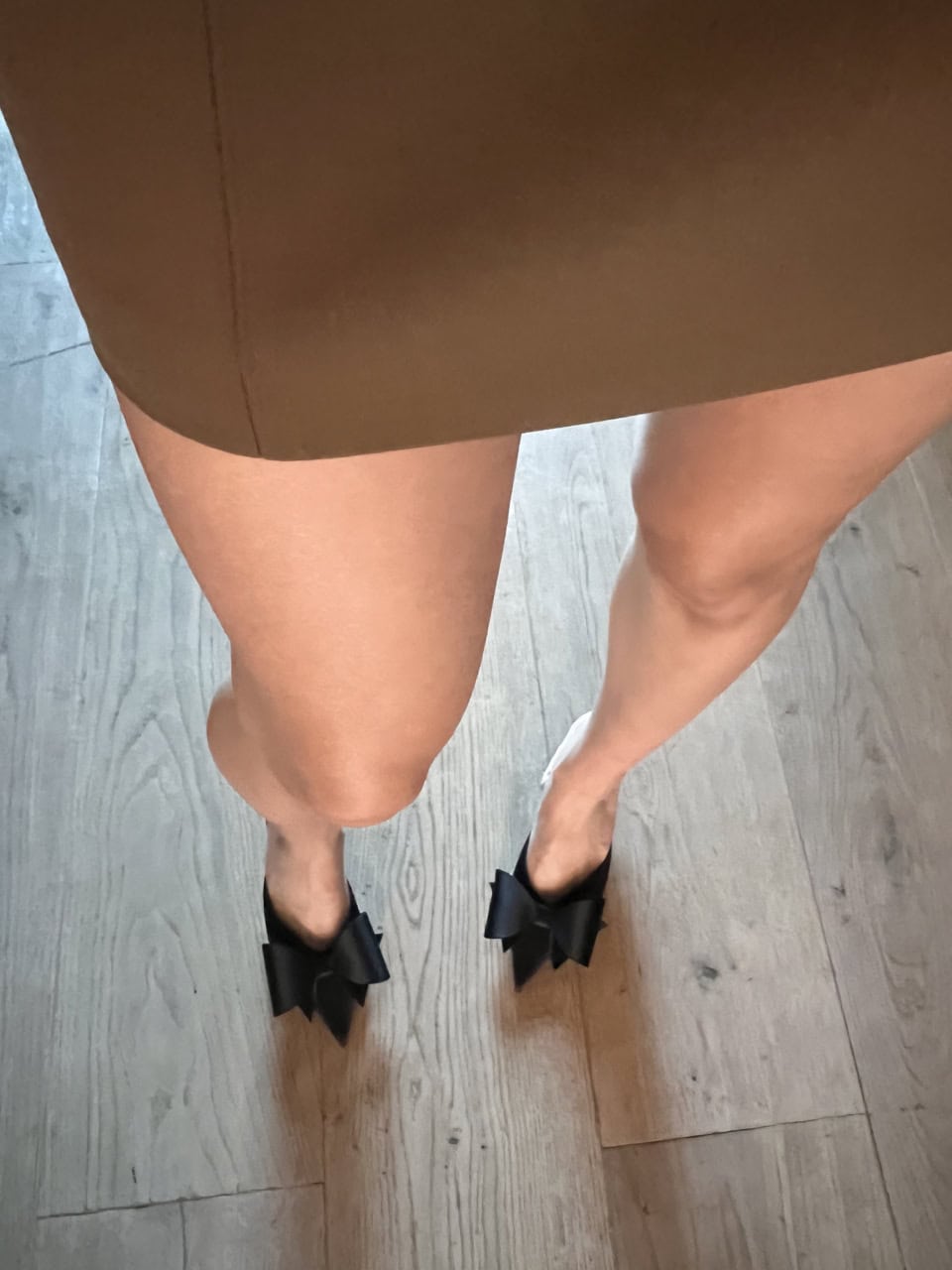 最近、お気に入りのZARAのヒール。今、ヒールをはくのはあまり歩かないとき。L.A.に来てあまりヒールをはかなくなり足が硬くなってしまったみたいで、すぐ靴ずれしてしまいます