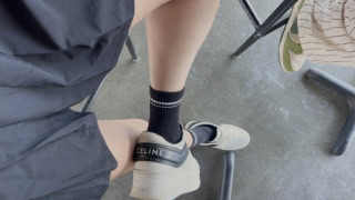 ちょっと足首の位置が不思議になるけど、気にしません