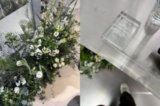 会場インスタレーション はedenworksが担当。 ラボラトリーのような洗練された質感に、生命力あふれる植物が融合した空間。