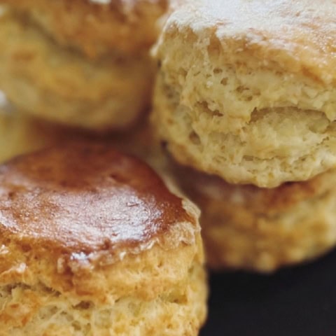 ヨーグルトで作るふんわりしっとりスコーン